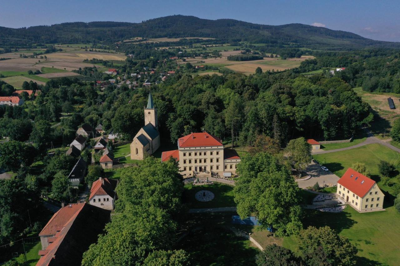 Palac Lubiechowa-Jelenia Gora- Riesengebirge Exterior foto